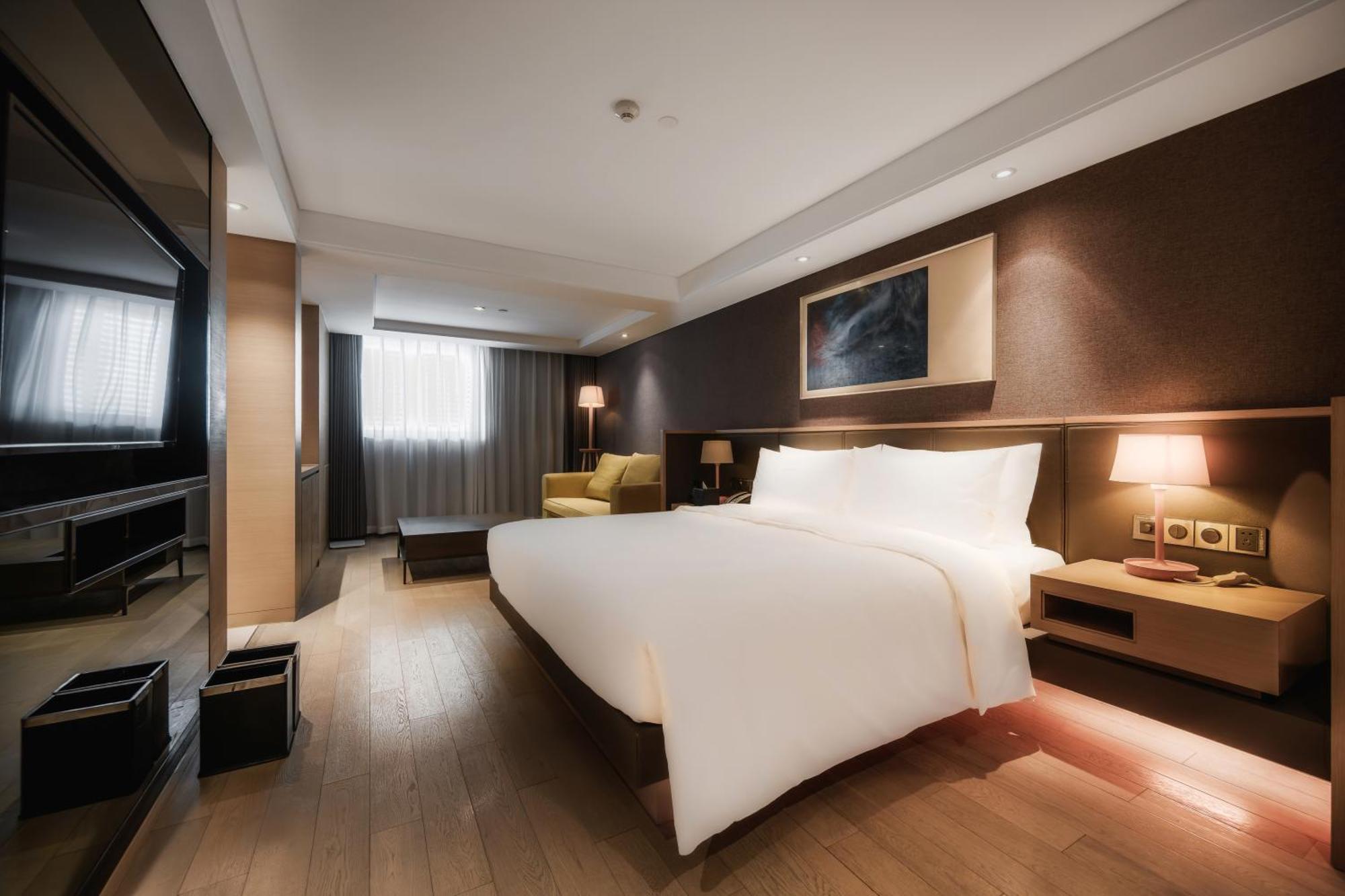 Hotel Grand Metropark Pudong 5*